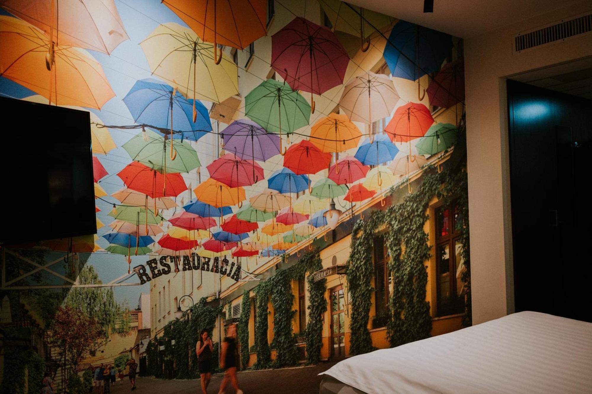 Iness Hotell 3*